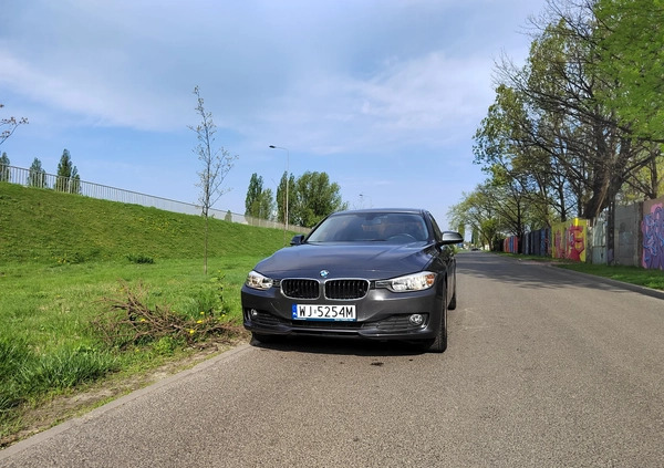 BMW Seria 3 cena 48500 przebieg: 170000, rok produkcji 2015 z Warszawa małe 326